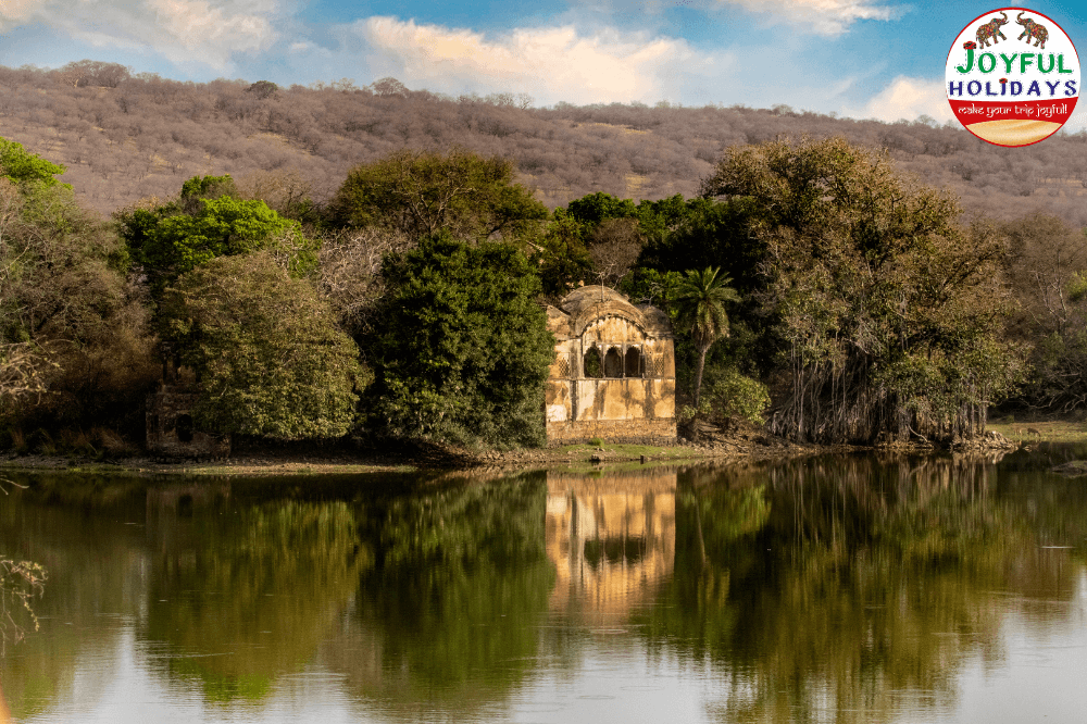 Golden Triangle Tour with Bharatpur Ranthambore 7 Days