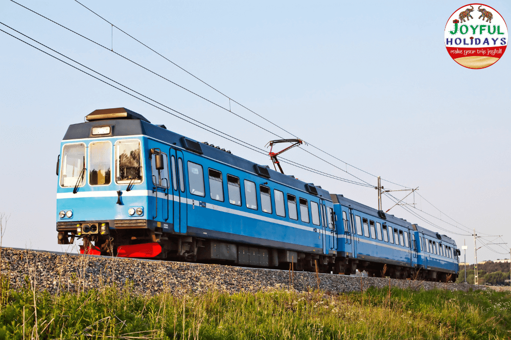 Taj Mahal Tour By Gatimaan Train Rail All Inclusive